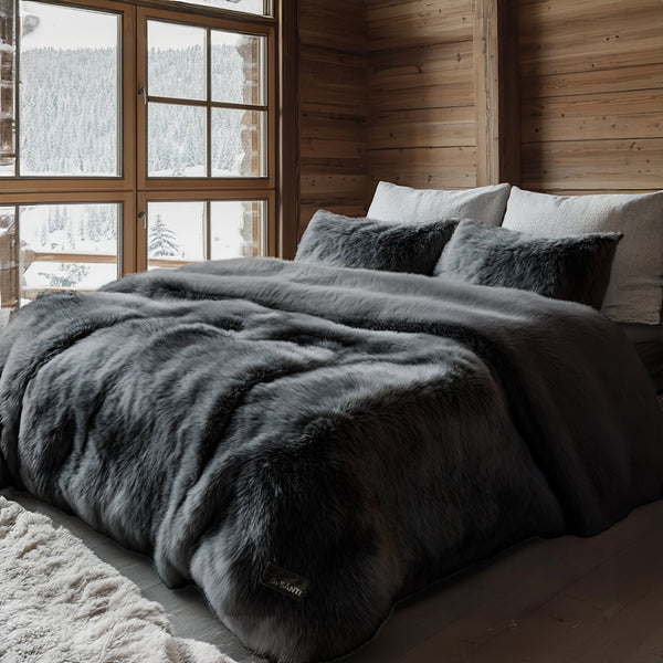 WÛLF Deluxe Bedding Set